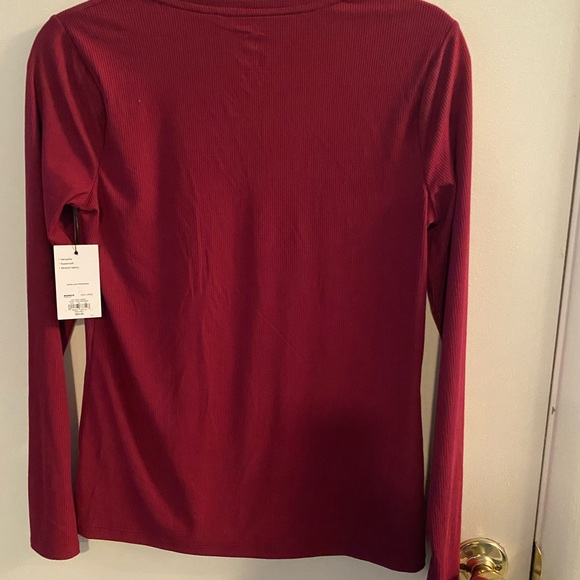 NWT Nine West Large Long Sleeve Top Red - Picture 2 of 4